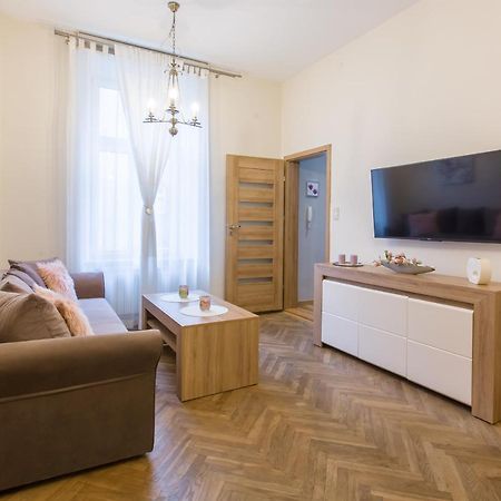 Ar Apartments Краков Экстерьер фото