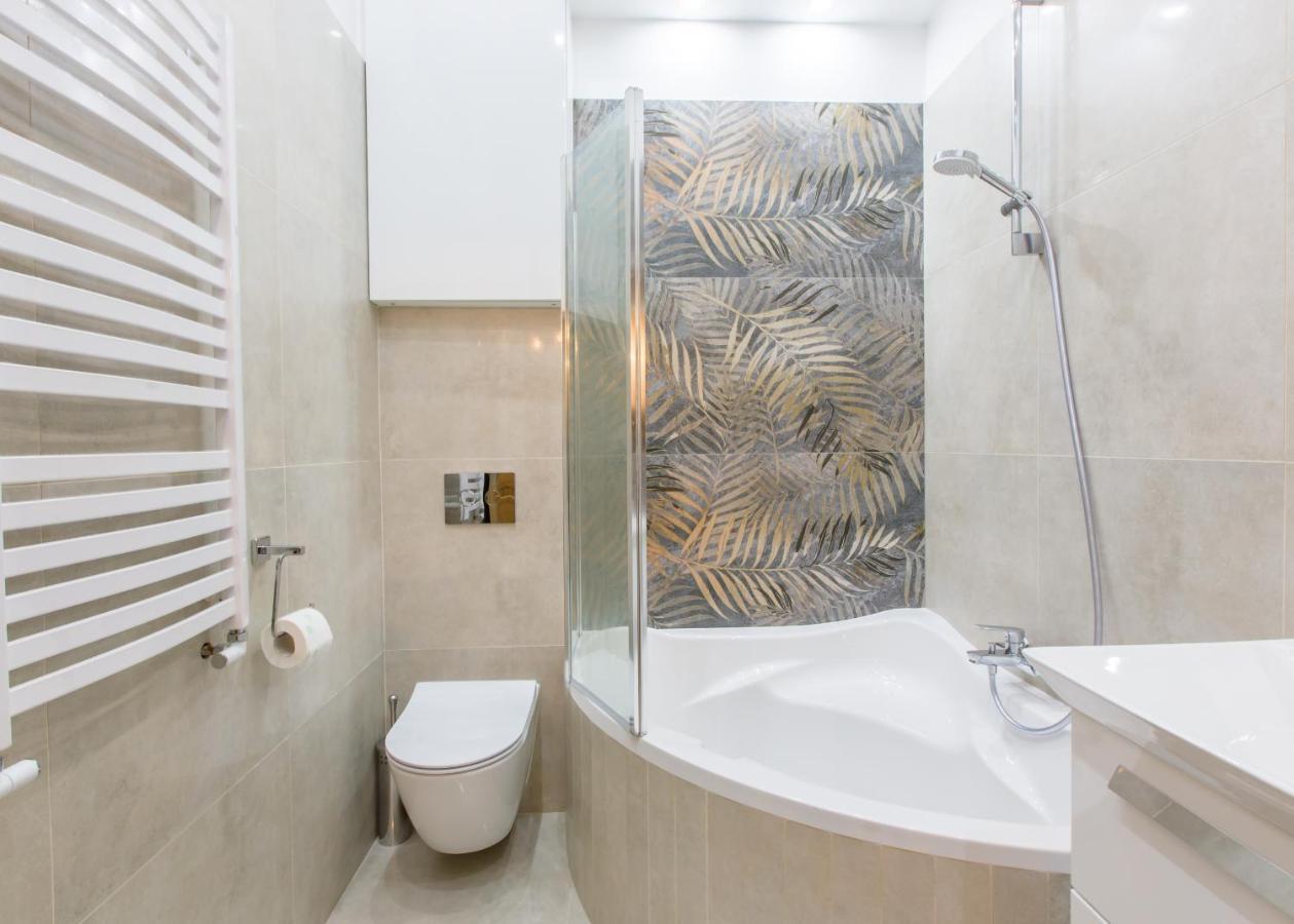 Ar Apartments Краков Экстерьер фото