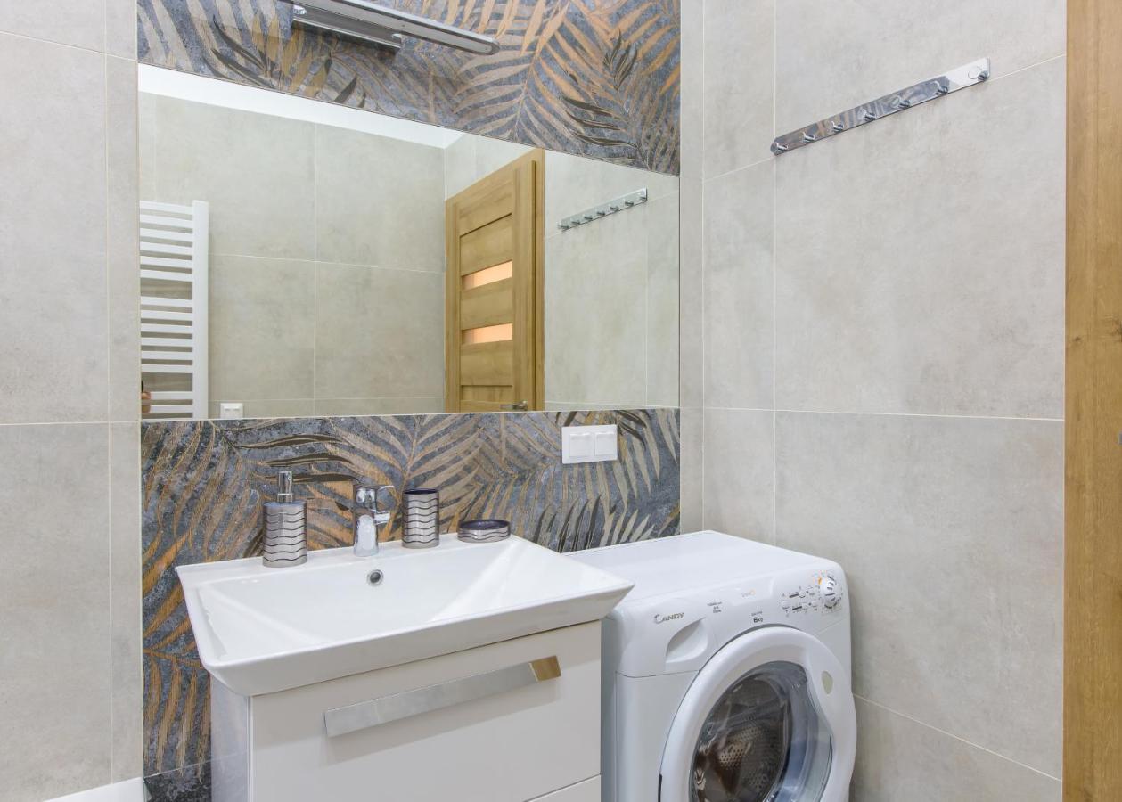 Ar Apartments Краков Экстерьер фото