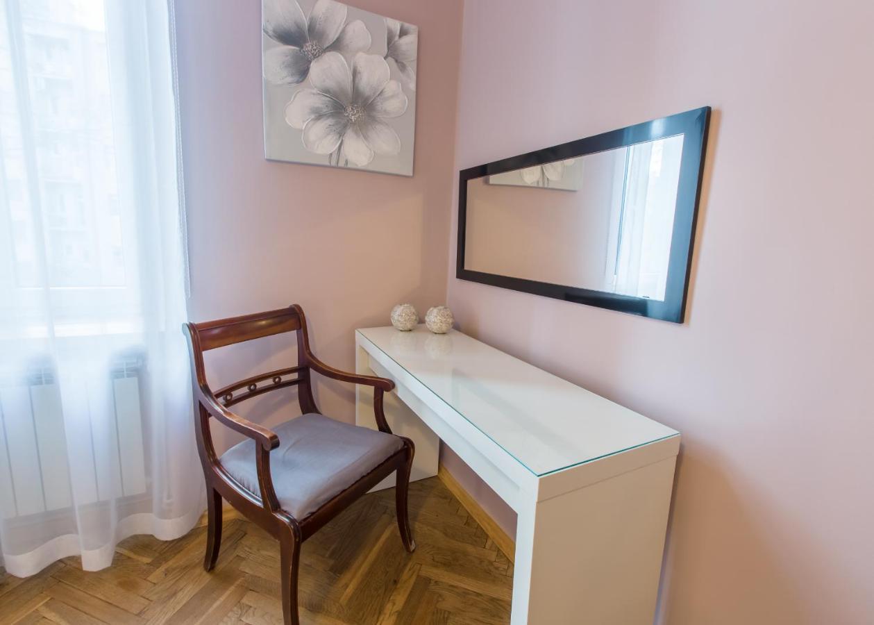Ar Apartments Краков Экстерьер фото