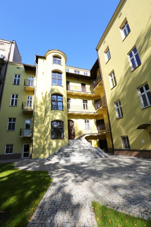 Ar Apartments Краков Экстерьер фото